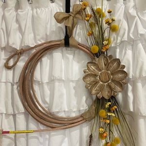 Custom Wreaths! message me for more details